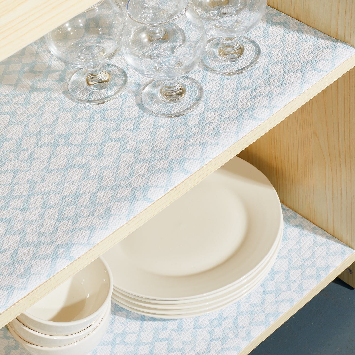 Con-Tact® Brand Grip Prints™, Non-Adhesive, Faded Trellis Blue