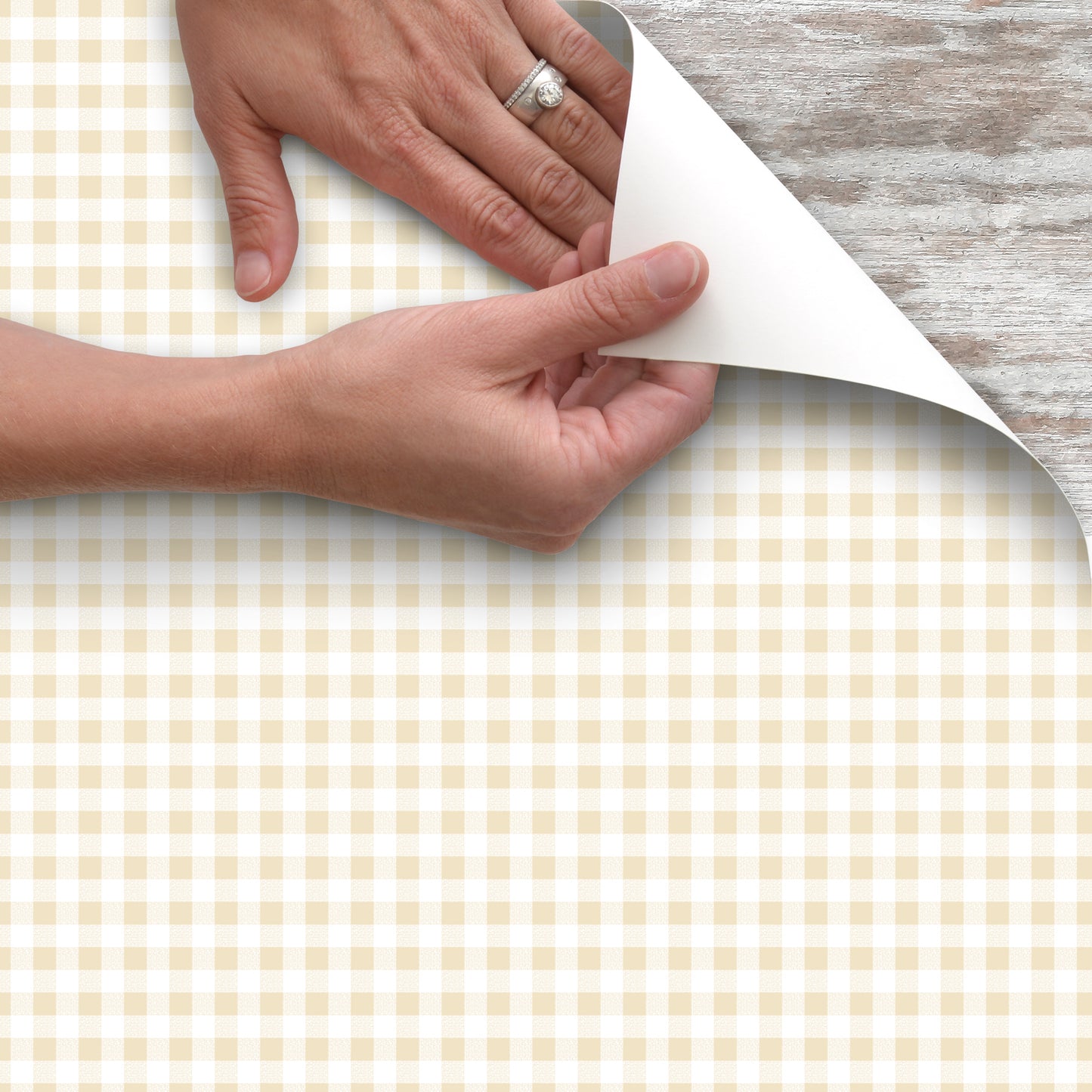 Con-Tact® Brand Creative Covering™, Khaki Plaid