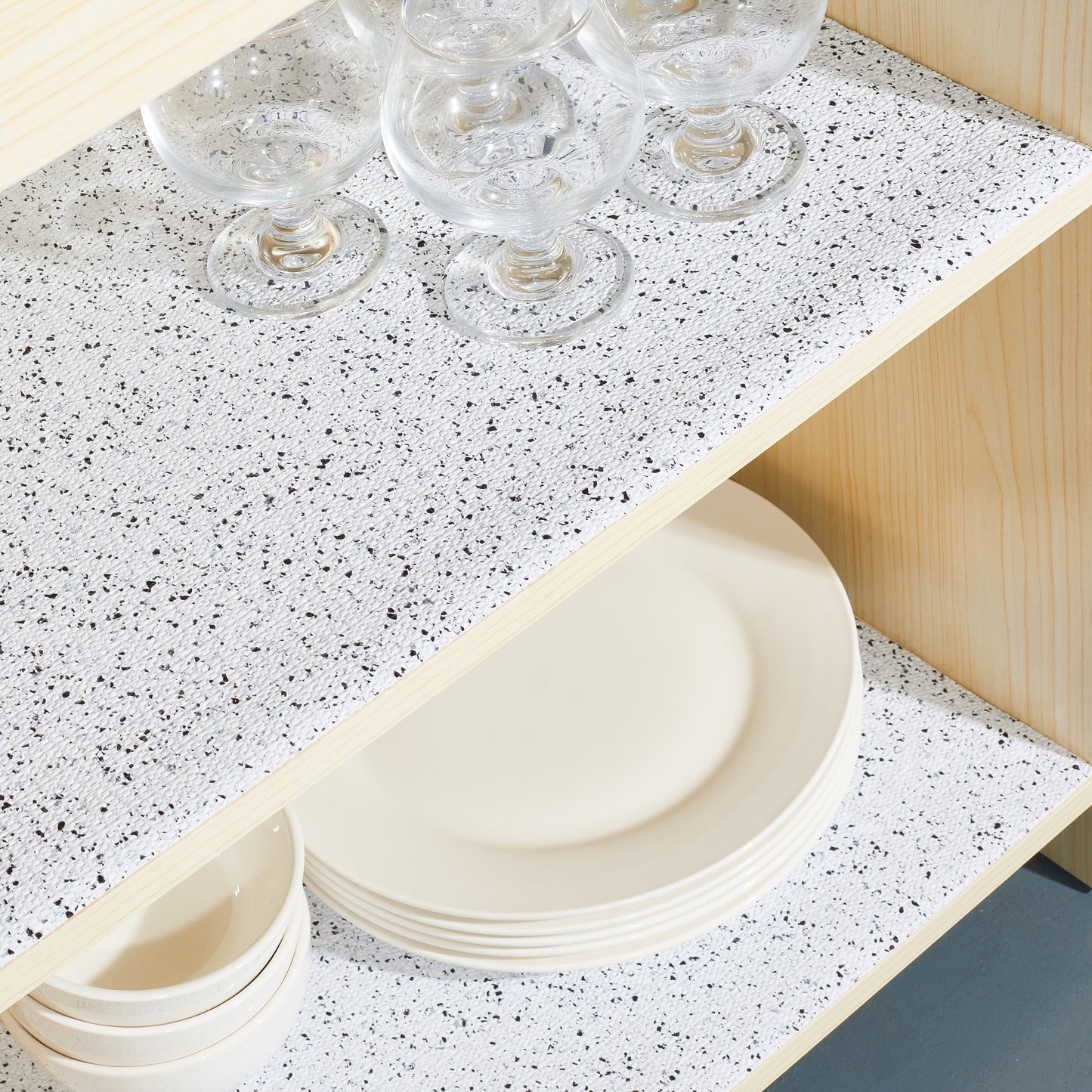 Con-Tact® Brand Grip Prints™, Non-Adhesive, Granite Black & White