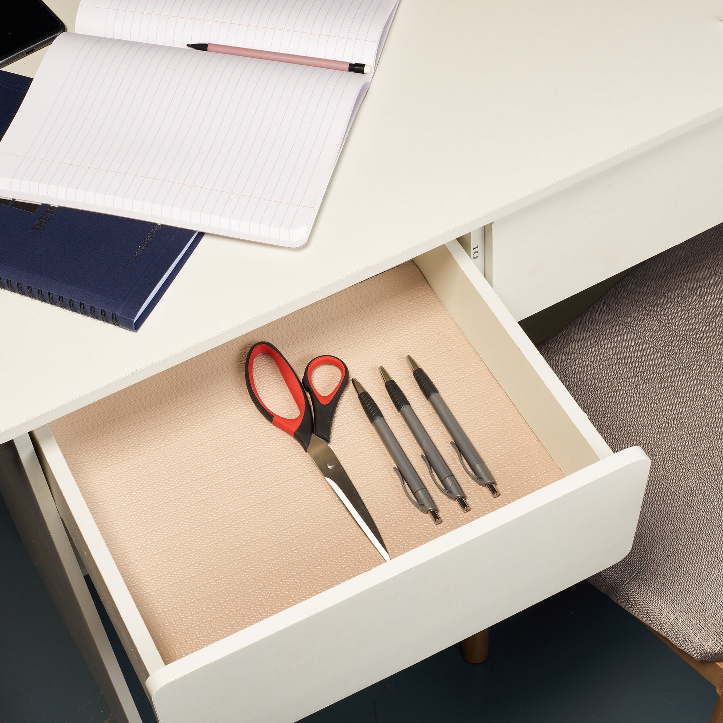 Con-Tact® Brand Grip Prints™, Non-Adhesive, Taupe