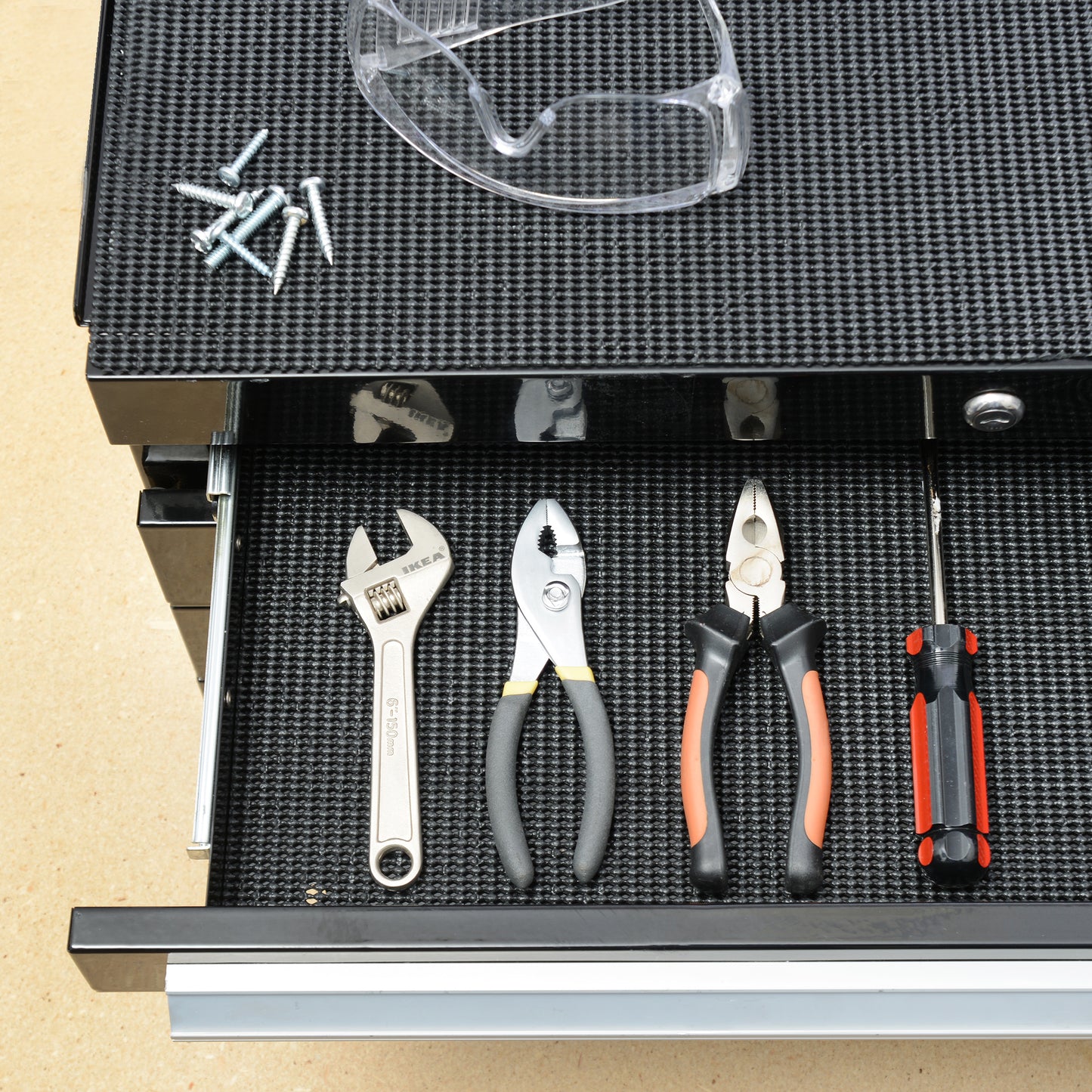 Con-Tact® Brand Beaded Grip Liners - Medium Cushion Black