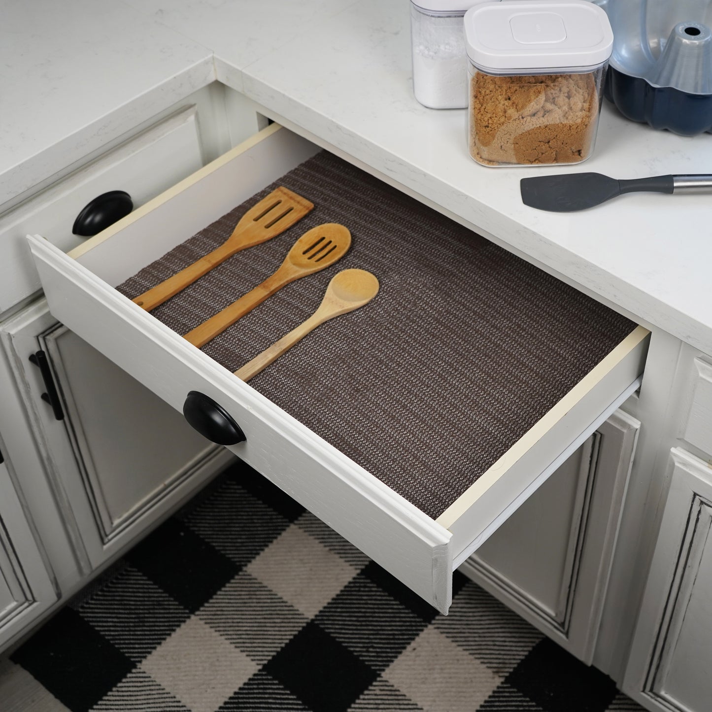 Con-Tact® Brand Grip – Grip Shelf Liner, Chocolate