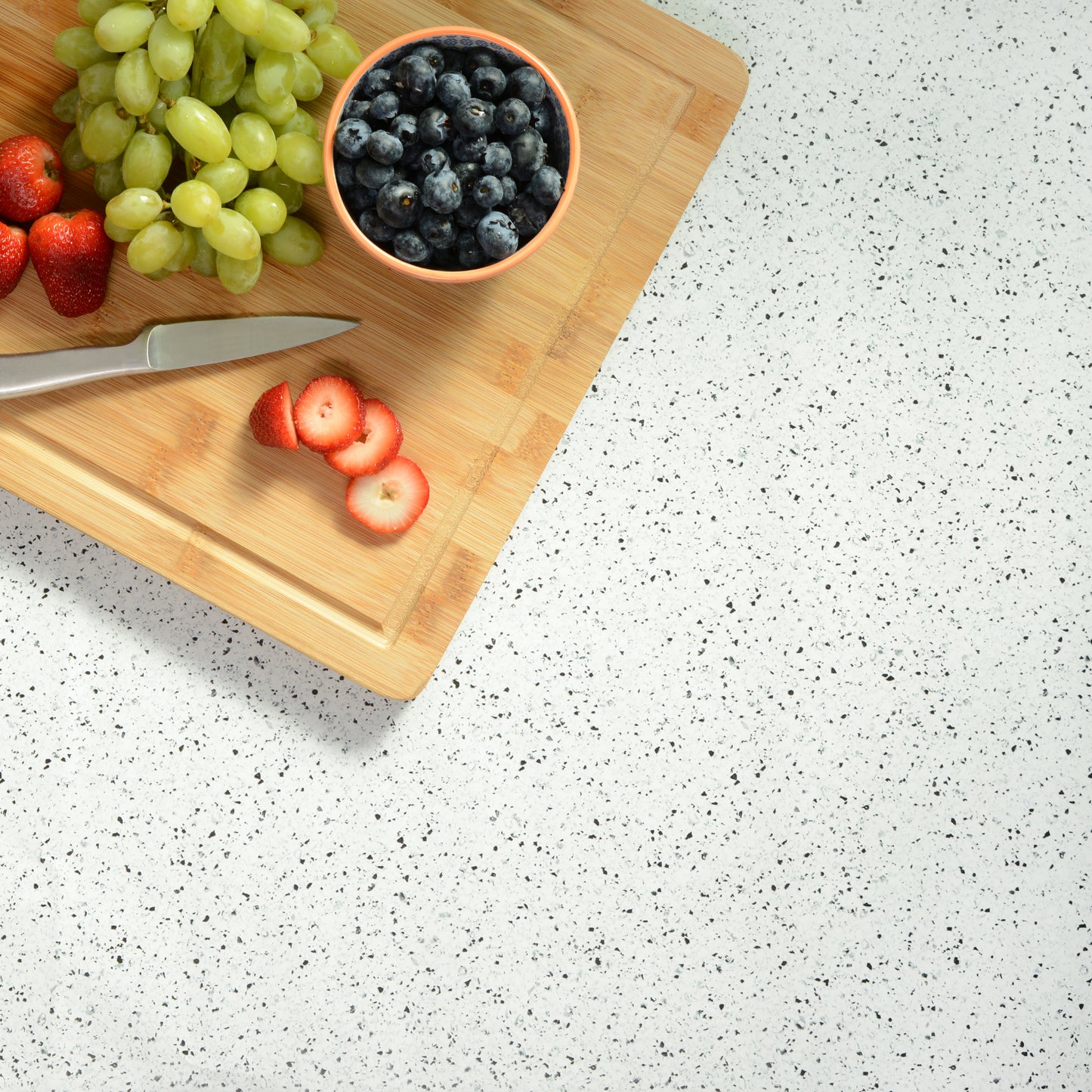 Con-Tact® Brand Creative Coverings™  Granite Black & White