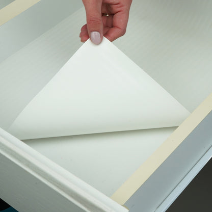 Con-Tact® Brand Simple Elegance – Non-Adhesive Shelf Liner, White Herringbone